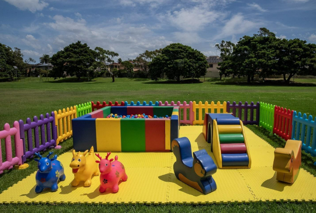 Mini Play Pit Package